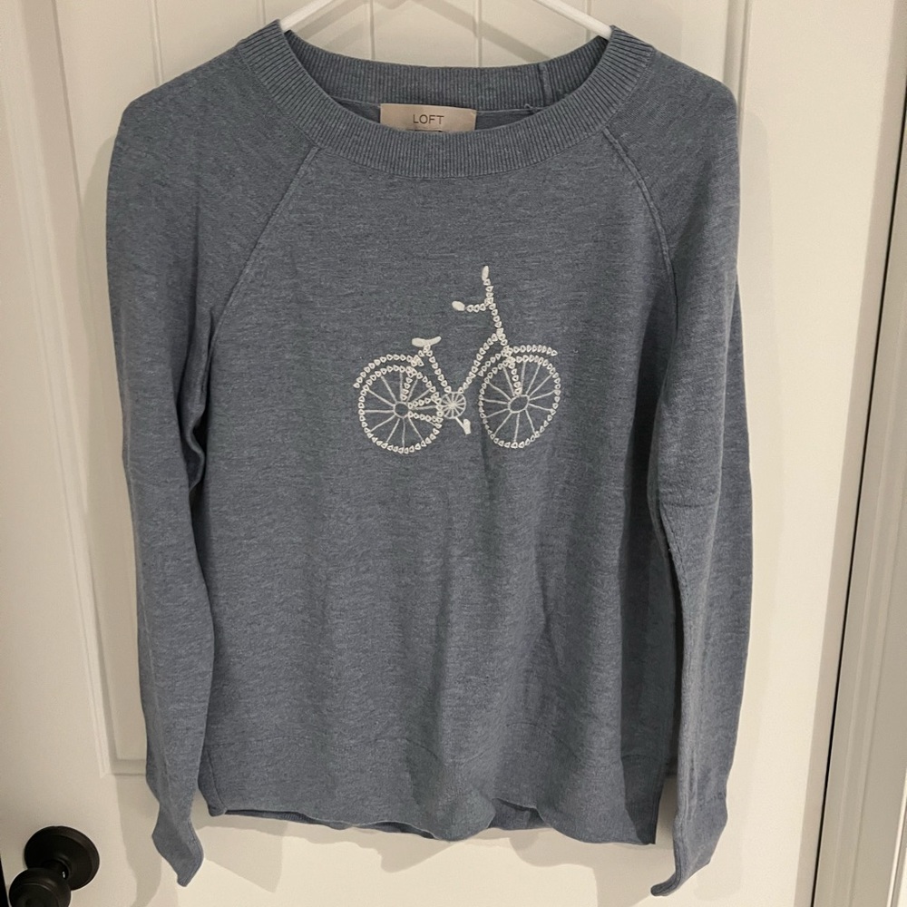 Loft sweater size M